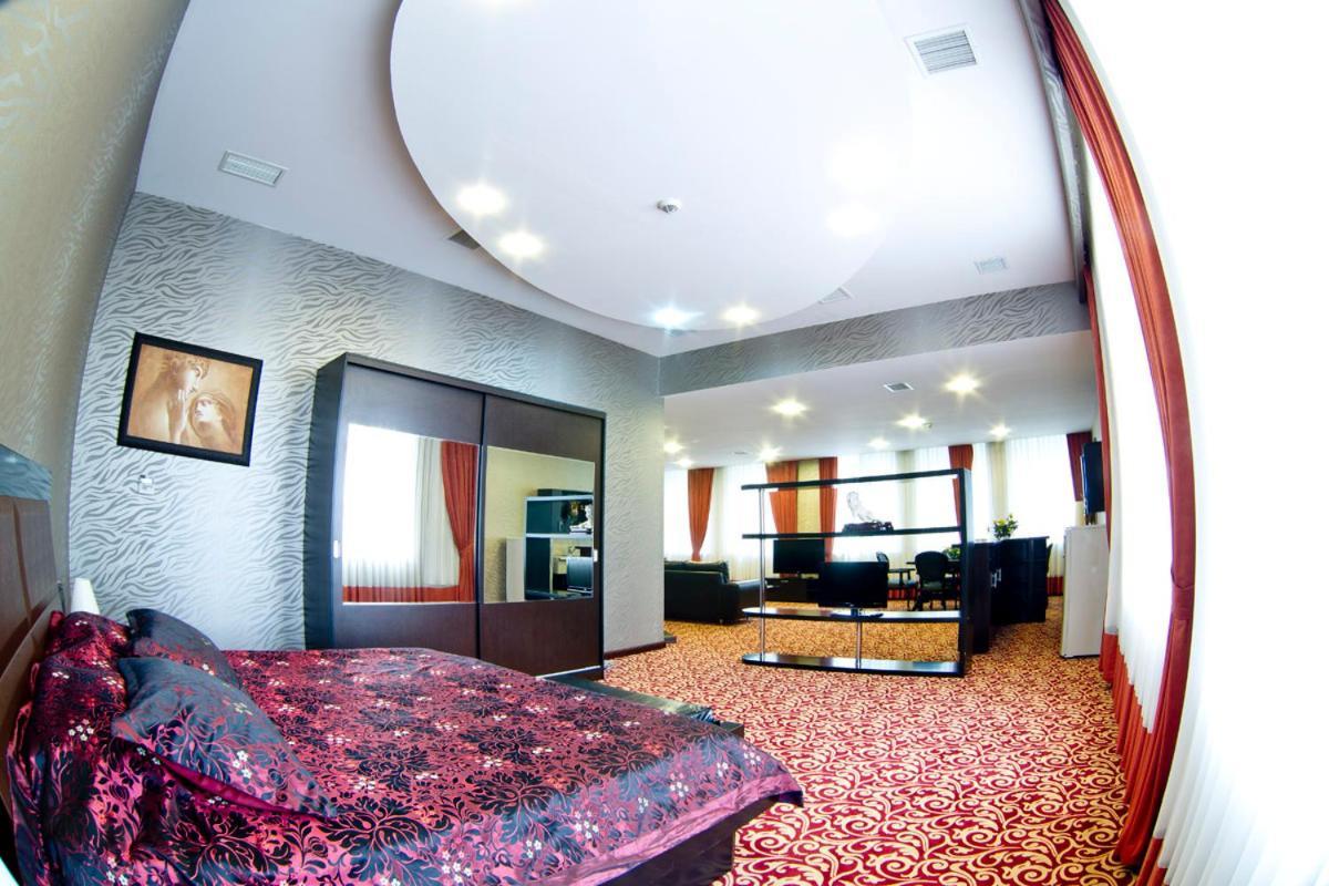 Ambassador Hotel Baku Luaran gambar