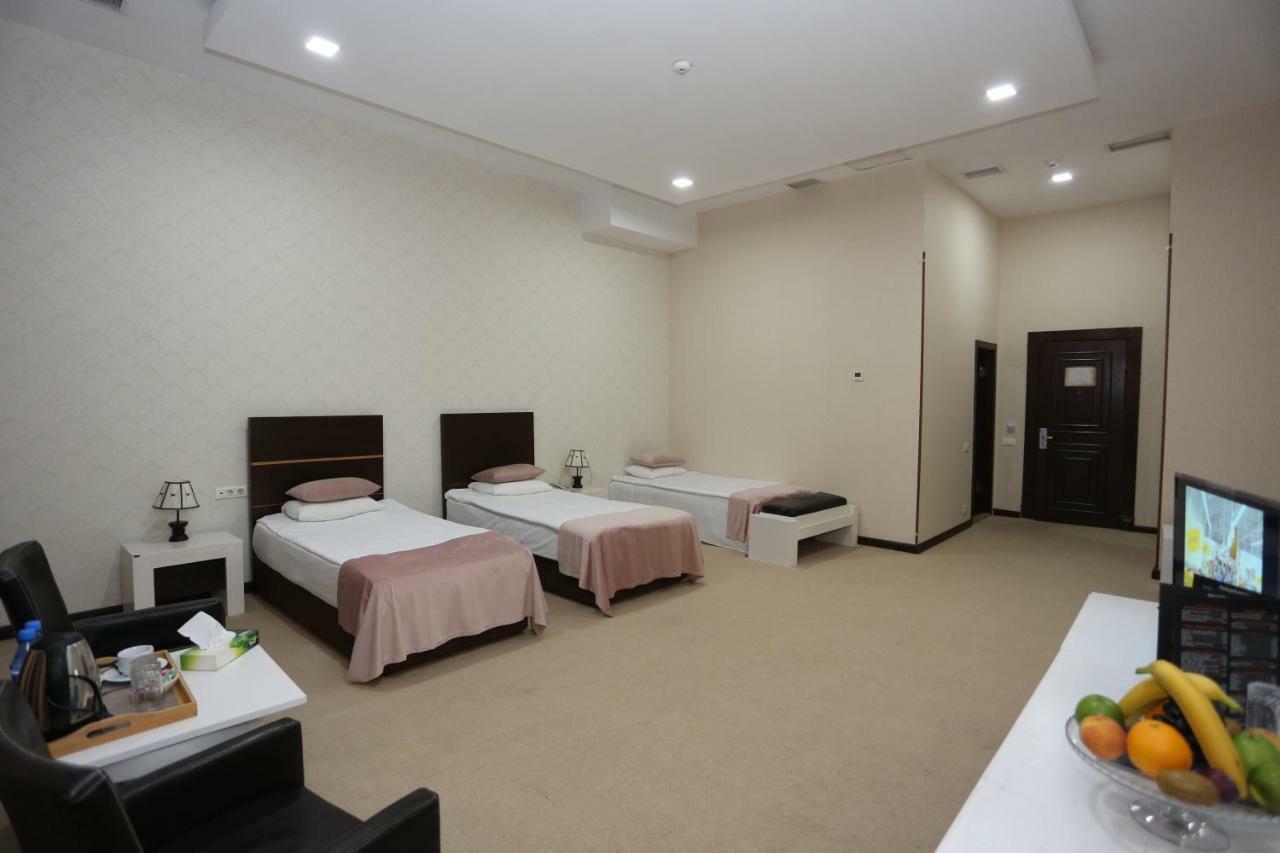 Ambassador Hotel Baku Luaran gambar