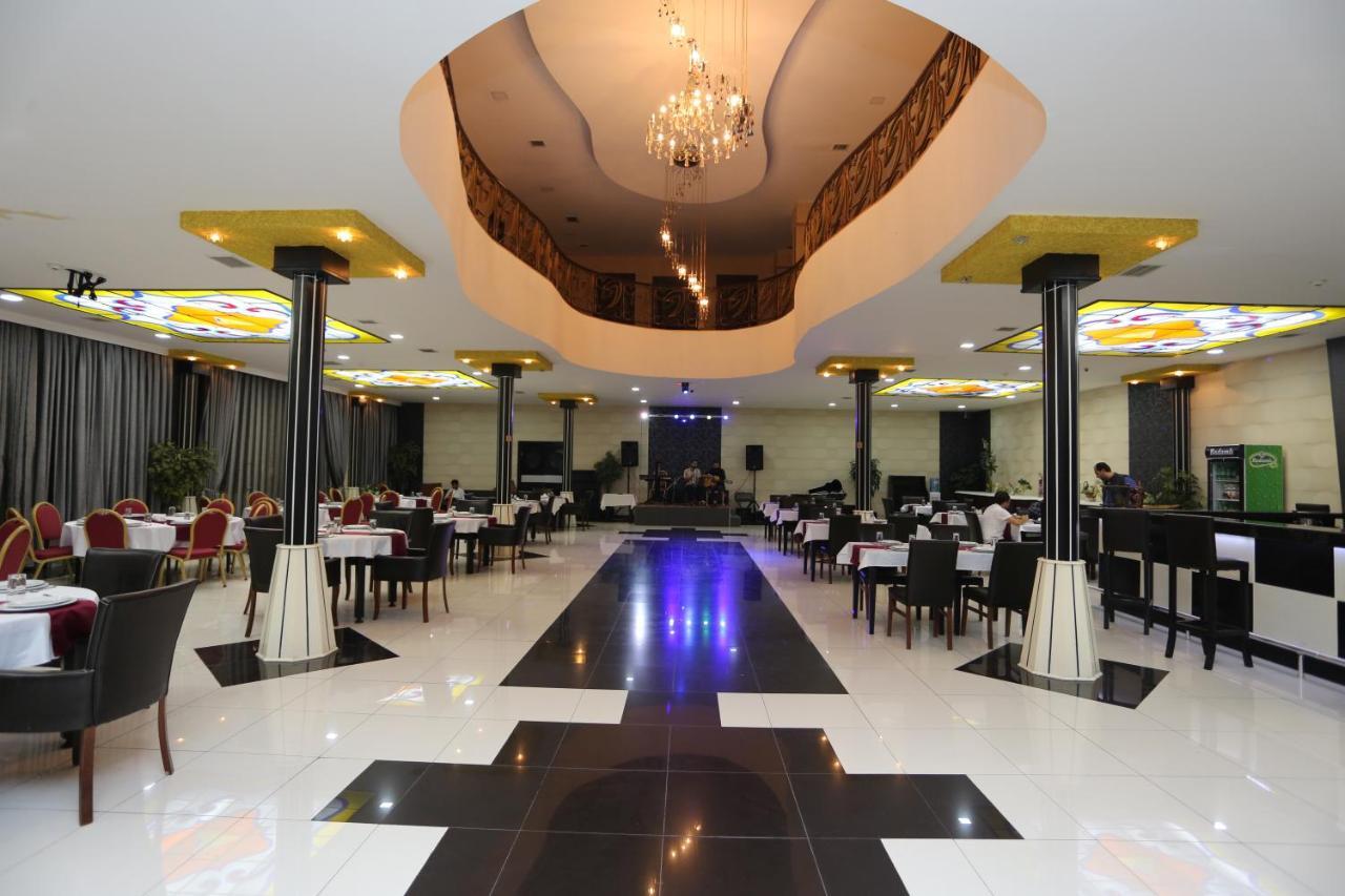 Ambassador Hotel Baku Luaran gambar